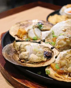 Crab Hot Lau UBC - Vietnamese restaurant in Vancouver – fine dining dishes, interior photos, and ambiance.