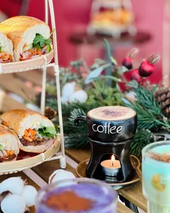 Saigon Bites Kingsway - South Asian restaurant in Burnaby – fine dining dishes, interior photos, and ambiance.