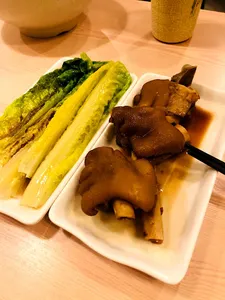 Grains Fish Noodle Westminster - Chinese restaurant in Richmond – fine dining dishes, interior photos, and ambiance.