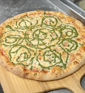 Did's Pizza - Pizza restaurant in Downtown Vancouver – fine dining dishes, interior photos, and ambiance.