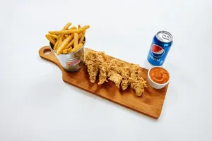 Chick'n Xpress Willowbrook - Burger & Fried Chicken restaurant – fine dining dishes, interior photos, and ambiance.