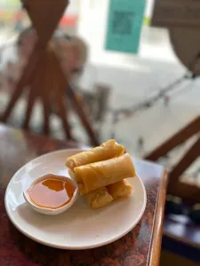 Papaya Hut Restaurant - Thai restaurant in Downtown Vancouver – fine dining dishes, interior photos, and ambiance.