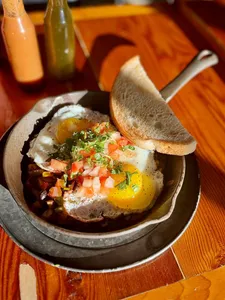 Los Cuervos Taqueria & Cantina - Mexican restaurant in Vancouver – fine dining dishes, interior photos, and ambiance.