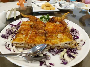 Haiyi Seafood Restaurant - Dim Sum restaurant in Vancouver – fine dining dishes, interior photos, and ambiance.