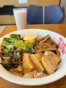 Grains Fish Noodle Westminster - Chinese restaurant in Richmond – fine dining dishes, interior photos, and ambiance.