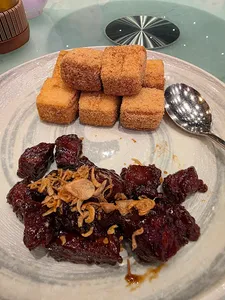 Lanxuan Restaurant - Dim Sum restaurant in Richmond – fine dining dishes, interior photos, and ambiance.