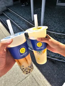 Nice Tea - Bubble Tea restaurant in Downtown Vancouver – fine dining dishes, interior photos, and ambiance.
