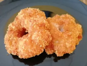 Papaya Hut Restaurant - Thai restaurant in Downtown Vancouver – fine dining dishes, interior photos, and ambiance.