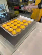 Review photo uploaded by Yi at Castella Cheesecake YVR OUTLET