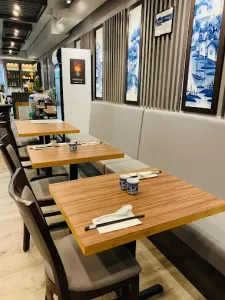 Noodle Arts - Chinese restaurant in Downtown Vancouver – fine dining dishes, interior photos, and ambiance.