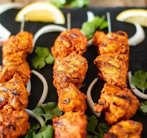 Swad Indian Kitchen - Indian restaurant in Vancouver – fine dining dishes, interior photos, and ambiance.