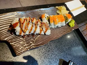 Kiku Sushi Metrotown - Japanese & Sushi restaurant in Burnaby – fine dining dishes, interior photos, and ambiance.