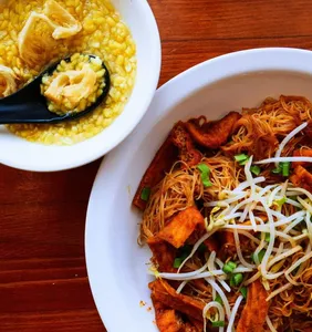 Shiok Express - restaurant in Burnaby – fine dining dishes, interior photos, and ambiance. - Photo 1