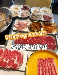 Review photo uploaded by 刘一手 at Liuyishou Hotpot Richmond