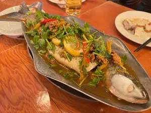 Sip Song Thai Cuisine - Thai restaurant in Vancouver – fine dining dishes, interior photos, and ambiance.