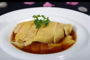 Longdhang - Chinese restaurant in Richmond – fine dining dishes, interior photos, and ambiance.