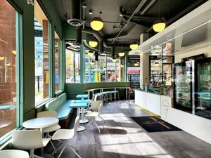 Bella Gelateria Robson - Dessert restaurant in Downtown Vancouver – fine dining dishes, interior photos, and ambiance.