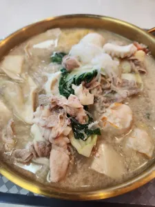 Mala King Hot Pot - Hot Pot restaurant in Surrey – fine dining dishes, interior photos, and ambiance.