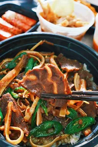 DongShuJiaoMa - Chinese restaurant in Richmond – fine dining dishes, interior photos, and ambiance.