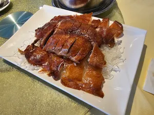Yuan's Garden Restaurant - Chinese restaurant in Richmond – fine dining dishes, interior photos, and ambiance.