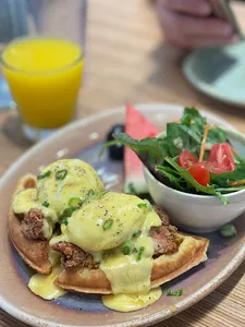 Yolks Broadway - North American restaurant in Vancouver – fine dining dishes, interior photos, and ambiance.