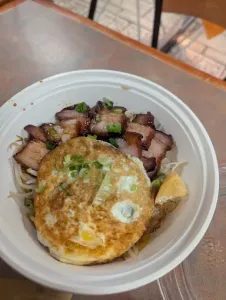 Curry laksa with BBQ pork at 88 Malaysian