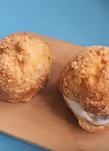 Sweet Surrender Gelato - Bubble Tea restaurant in Richmond – fine dining dishes, interior photos, and ambiance.