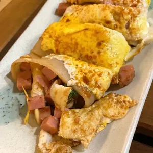 HOME BBQ LAB - BBQ restaurant in Richmond – fine dining dishes, interior photos, and ambiance.