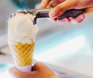 Ricardo's Robson - Dessert restaurant in Downtown Vancouver – fine dining dishes, interior photos, and ambiance.