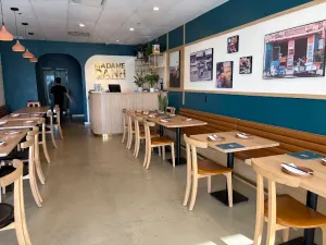 Madame Danh - Vietnamese restaurant in Vancouver – fine dining dishes, interior photos, and ambiance.
