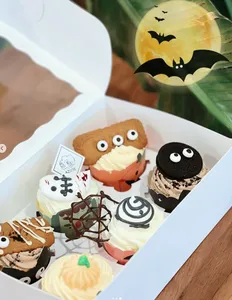 Azure Cafe - Dessert restaurant in Richmond – fine dining dishes, interior photos, and ambiance.