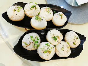 Yuan's Garden Restaurant - Chinese restaurant in Richmond – fine dining dishes, interior photos, and ambiance.