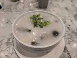 Happy Day Cafe Richmond - Taiwanese & HK Cafe restaurant in Richmond – fine dining dishes, interior photos, and ambiance.