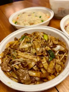 Yaletown Chinese restaurant - Chinese restaurant in Downtown Vancouver – fine dining dishes, interior photos, and ambiance.