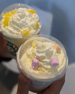 HEY! I AM YOGOST Lansdowne - Bubble Tea restaurant in Richmond – fine dining dishes, interior photos, and ambiance.