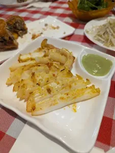 Crab Hot Lau UBC - Vietnamese restaurant in Vancouver – fine dining dishes, interior photos, and ambiance.