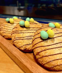 Wren cafe - Cafe restaurant in Downtown Vancouver – fine dining dishes, interior photos, and ambiance.