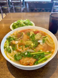 LienHiep Restaurant - Vietnamese restaurant in Vancouver – fine dining dishes, interior photos, and ambiance.