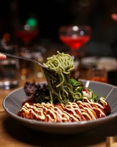 Taylight Local Craft Beer & Kitchen - Brewery & Pubs restaurant in Downtown Vancouver – fine dining dishes, interior photos, and ambiance.