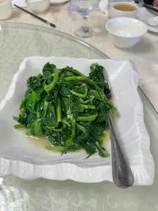 Neptune Seafood Coquitlam - Dim Sum restaurant – fine dining dishes, interior photos, and ambiance.