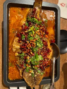 Li's China Grill - BBQ restaurant in Vancouver – fine dining dishes, interior photos, and ambiance.