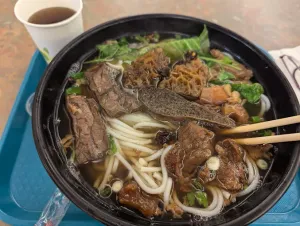 Lai Leung Kee - Chinese restaurant in Richmond – fine dining dishes, interior photos, and ambiance.