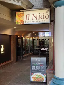 CAFE IL NIDO - Italian restaurant in Downtown Vancouver – fine dining dishes, interior photos, and ambiance.