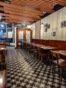 Shiok Singaporean Cuisine - Singaporean restaurant in Vancouver – fine dining dishes, interior photos, and ambiance.