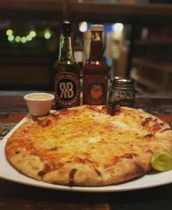 R&B Ale & Pizza House - Brewery & Pubs restaurant in Vancouver – fine dining dishes, interior photos, and ambiance.