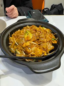 Hao's Tapas Kitchen - Chinese restaurant in Richmond – fine dining dishes, interior photos, and ambiance.