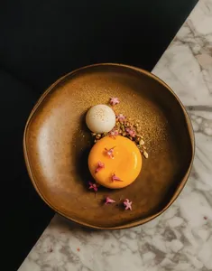 ELEM - Global restaurant in Vancouver – fine dining dishes, interior photos, and ambiance.