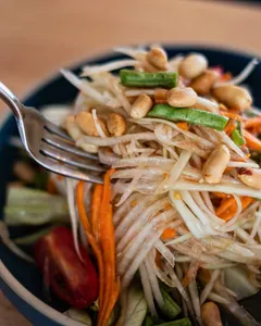 Kin Kao - Commercial - Thai restaurant in Vancouver – fine dining dishes, interior photos, and ambiance.