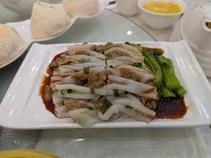 Neptune Palace Restaurant Surrey - Dim Sum restaurant in Surrey – fine dining dishes, interior photos, and ambiance.