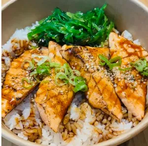 Zenbu Aburi - Japanese & Sushi restaurant in Richmond – fine dining dishes, interior photos, and ambiance.